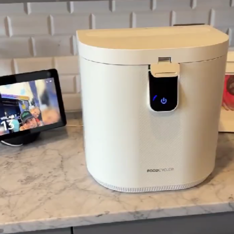 FoodCycler Eco 5 Reduces Food Waste