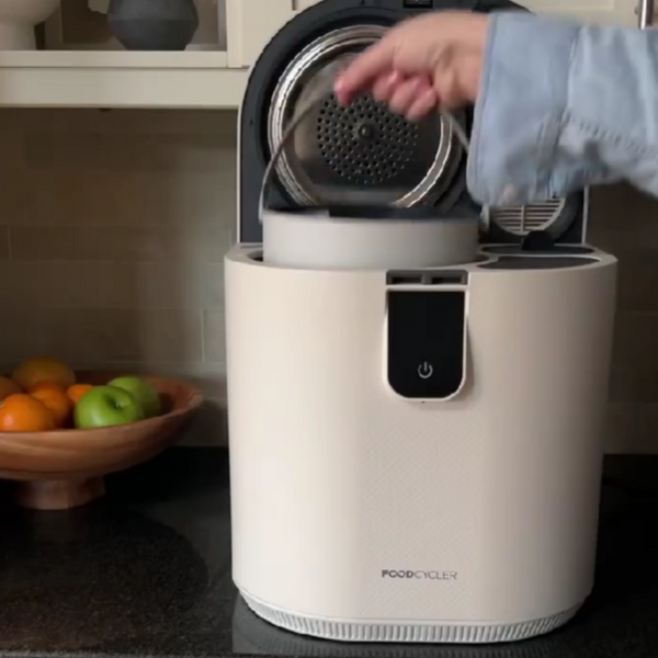 FoodCycler - No Smells No Mess!