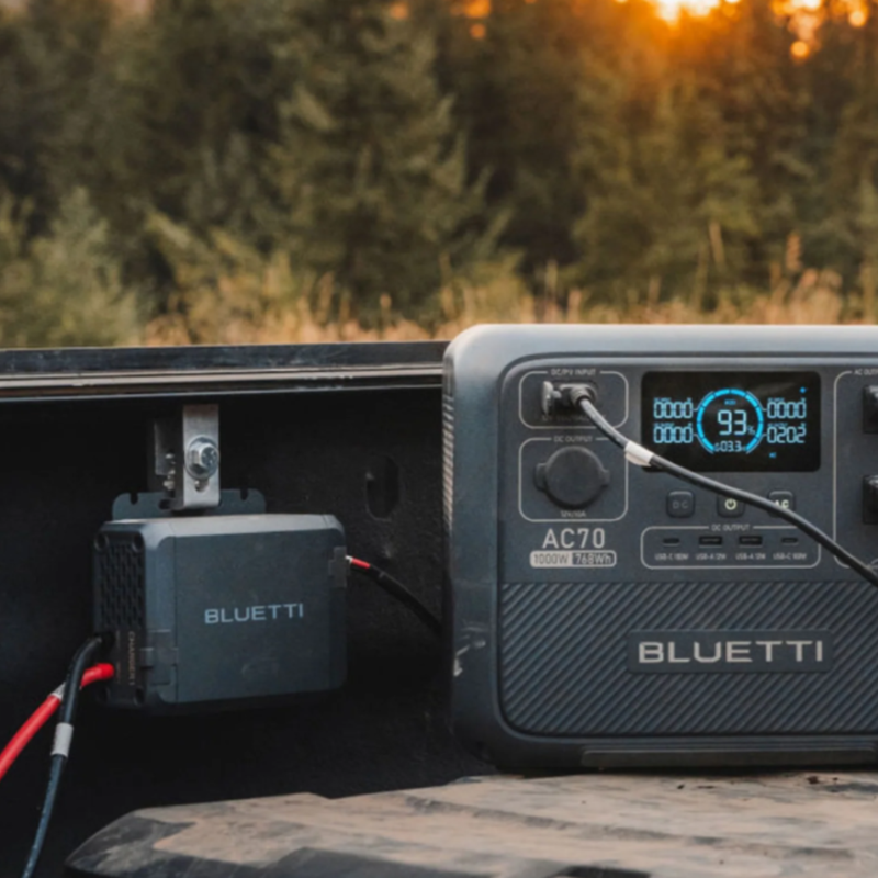 BLUETTI Charger 1 最大560W Bluetti Charger 1: 560W Alternator Power Charger